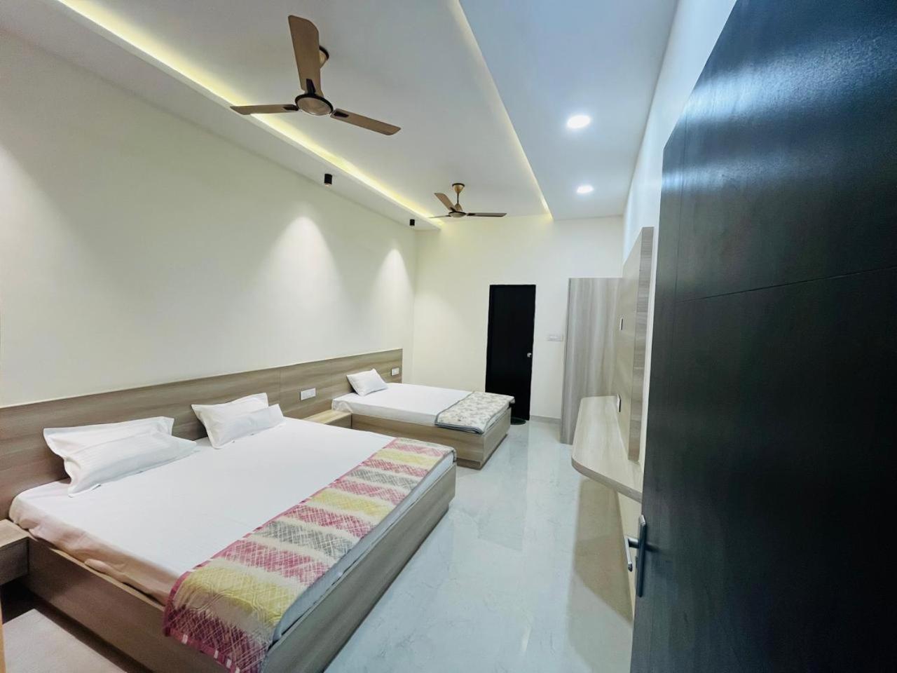 Log Inn Banaras Varanasi Eksteriør bilde